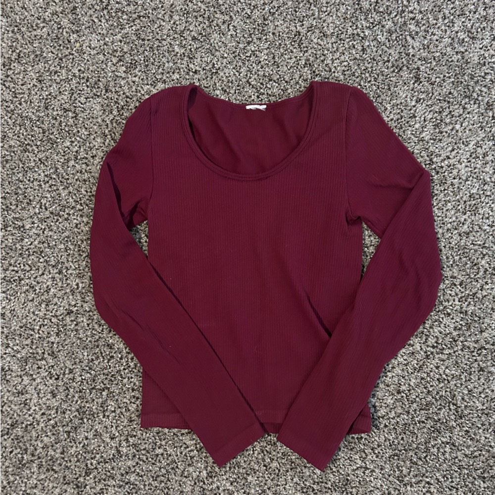 Women's Burgundy Long Sleeve Top